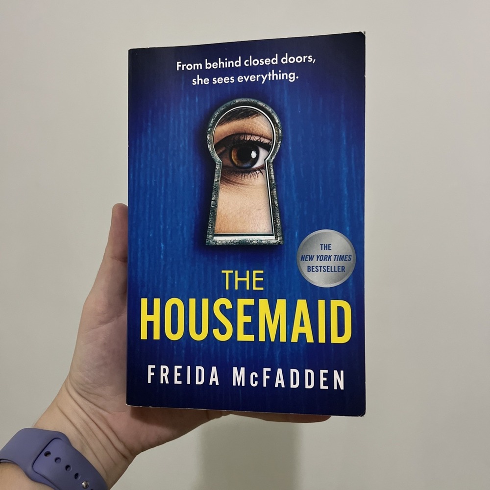 The Housemaid by McFadden, Freida - Suspenseful Mystery Paperback Novel EUC